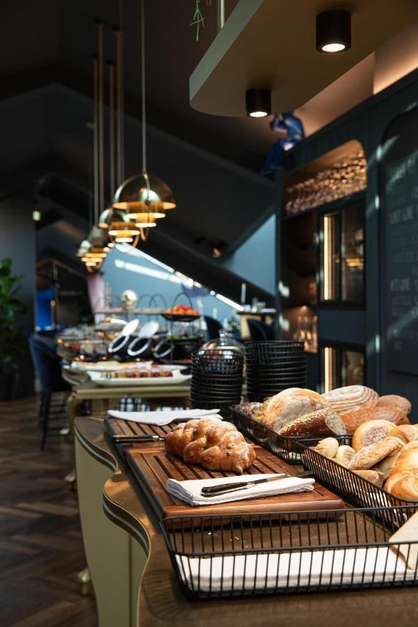 Altstadthotel Weißes Kreuz - In Der Fußgängerzone 4* Innsbruck