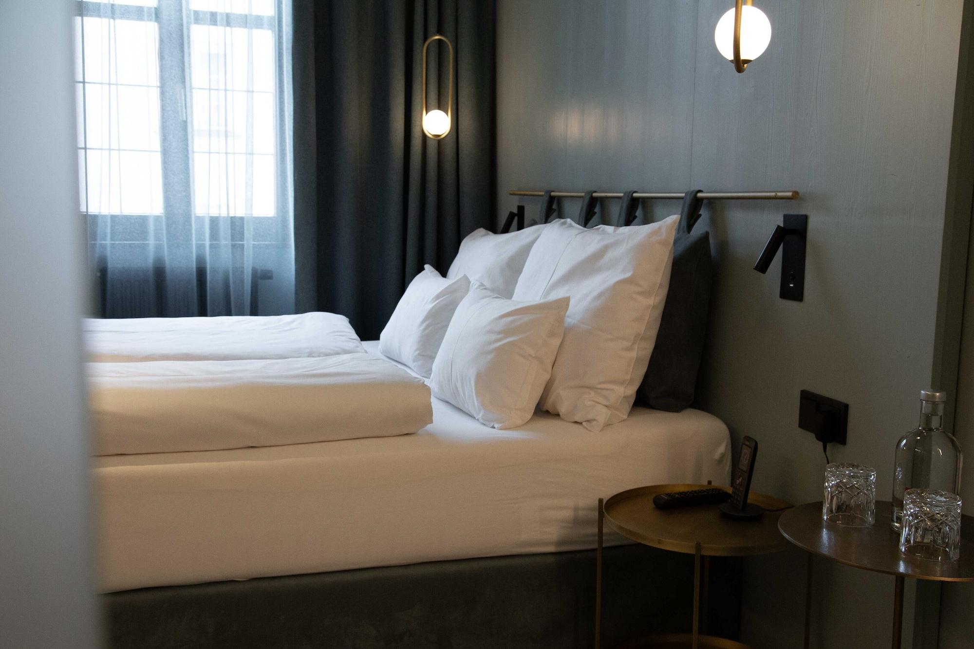 Hotel Altstadthotel Weißes Kreuz - In Der Fußgängerzone